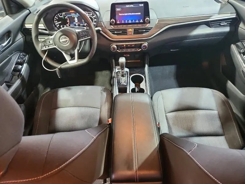 2023 NISSAN ALTIMA SV  
