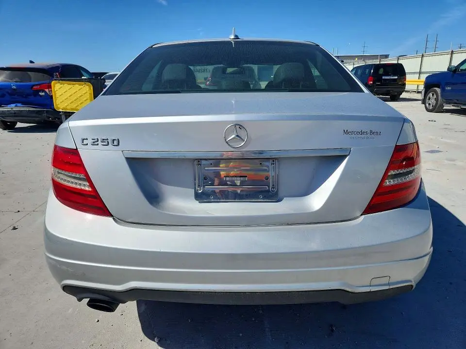 2012 MERCEDES-BENZ C 250  
