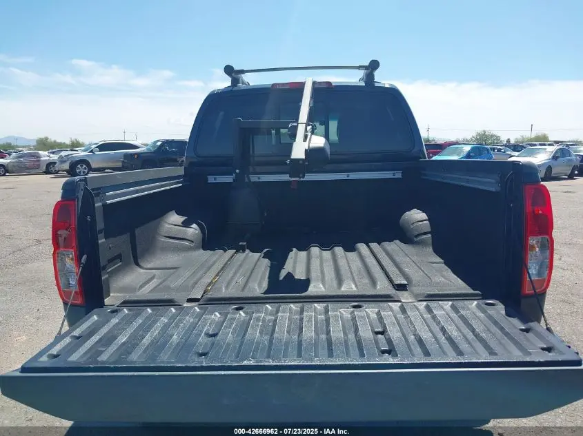 2015 NISSAN FRONTIER PRO-4X