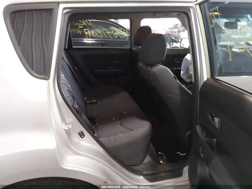 2011 KIA SOUL +