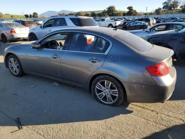 2010 INFINITI G37 BASE  