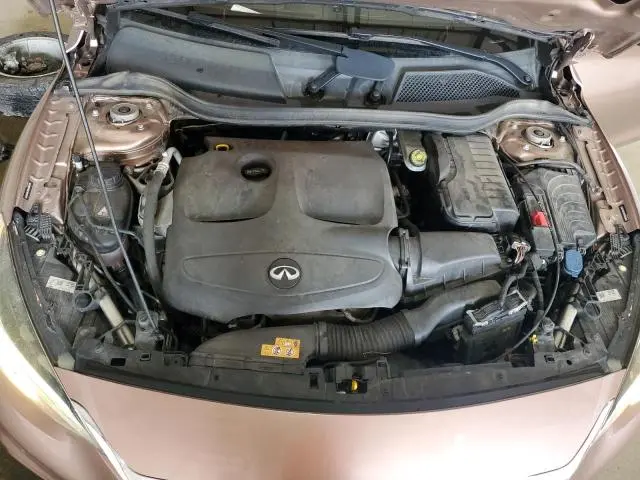 2017 INFINITI QX30 BASE  