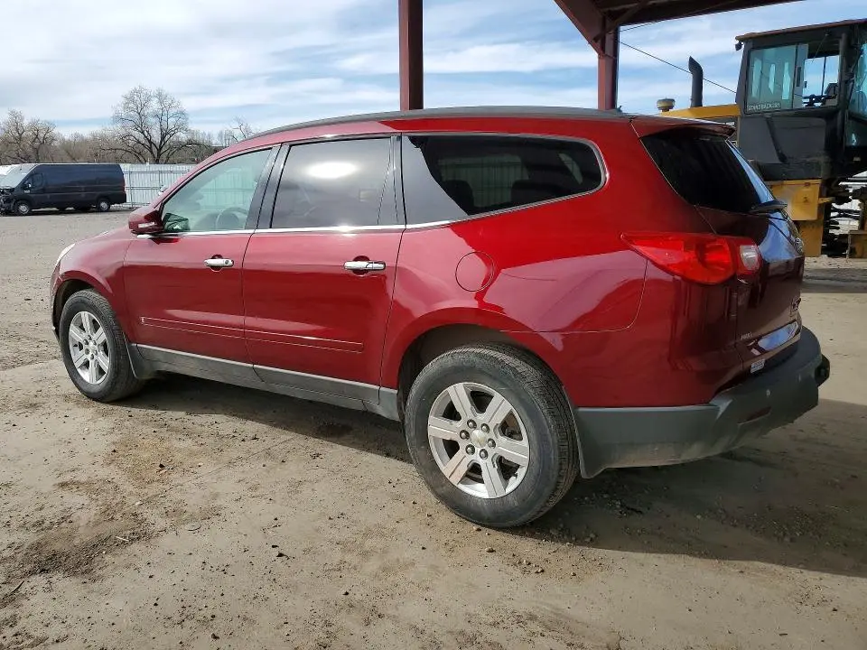 2010 CHEVROLET TRAVERSE LT  