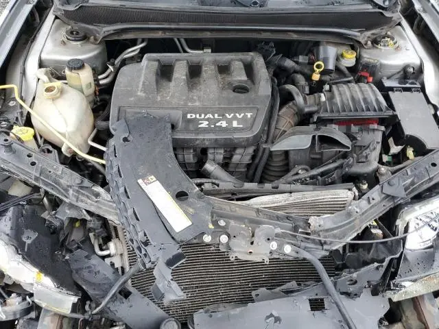 2013 DODGE AVENGER SE  