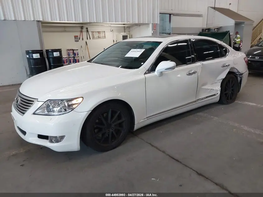 2011 LEXUS LS 460  