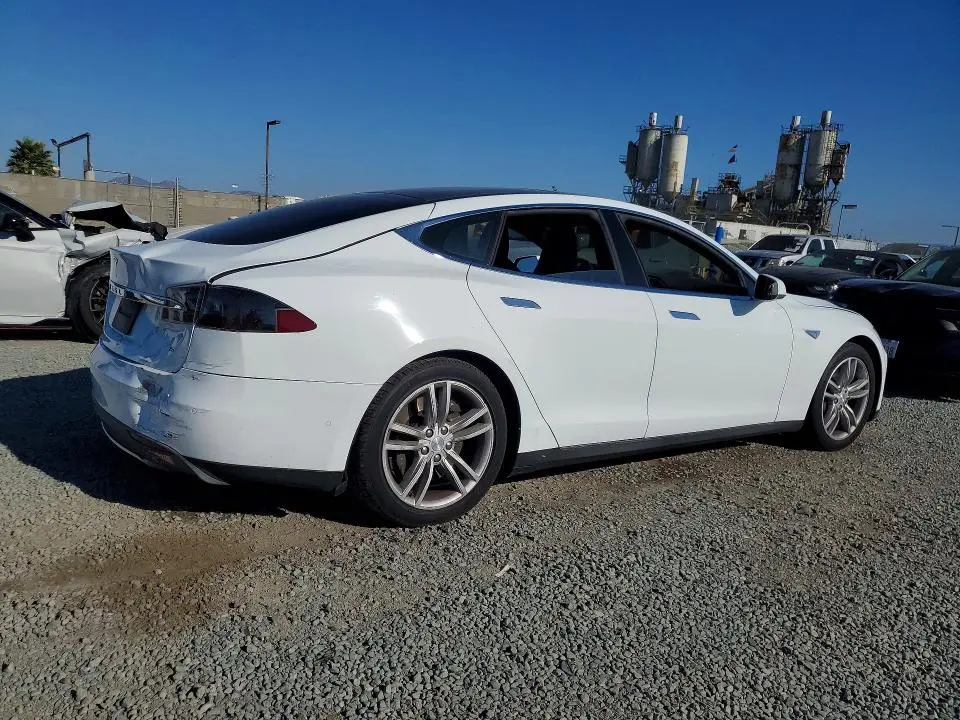 2014 TESLA MODEL S   