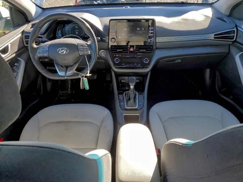 2022 HYUNDAI IONIQ SE  