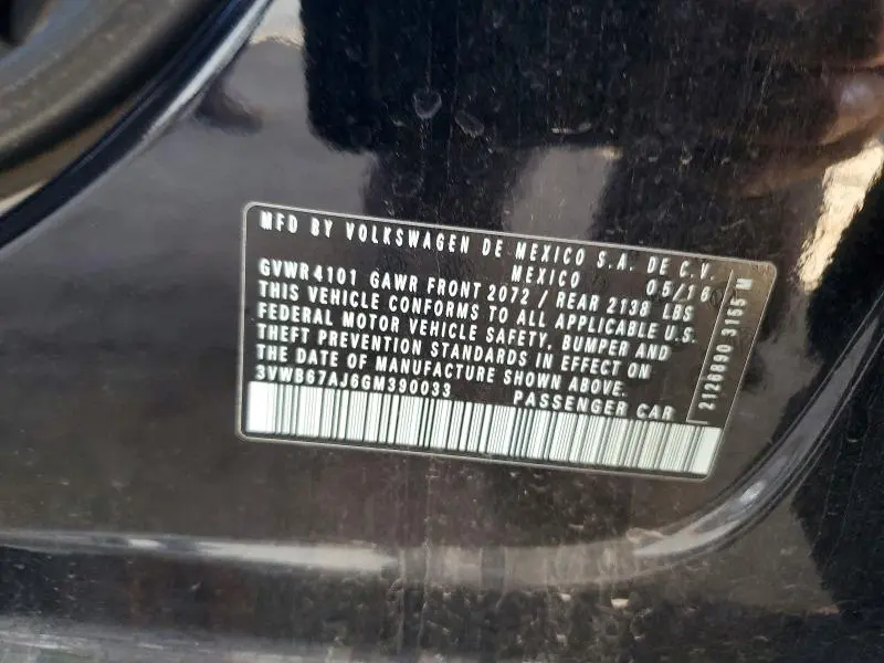2016 VOLKSWAGEN JETTA SE  