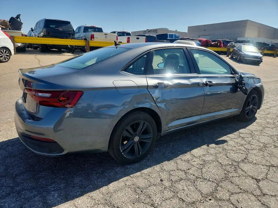 2022 VOLKSWAGEN JETTA SE  