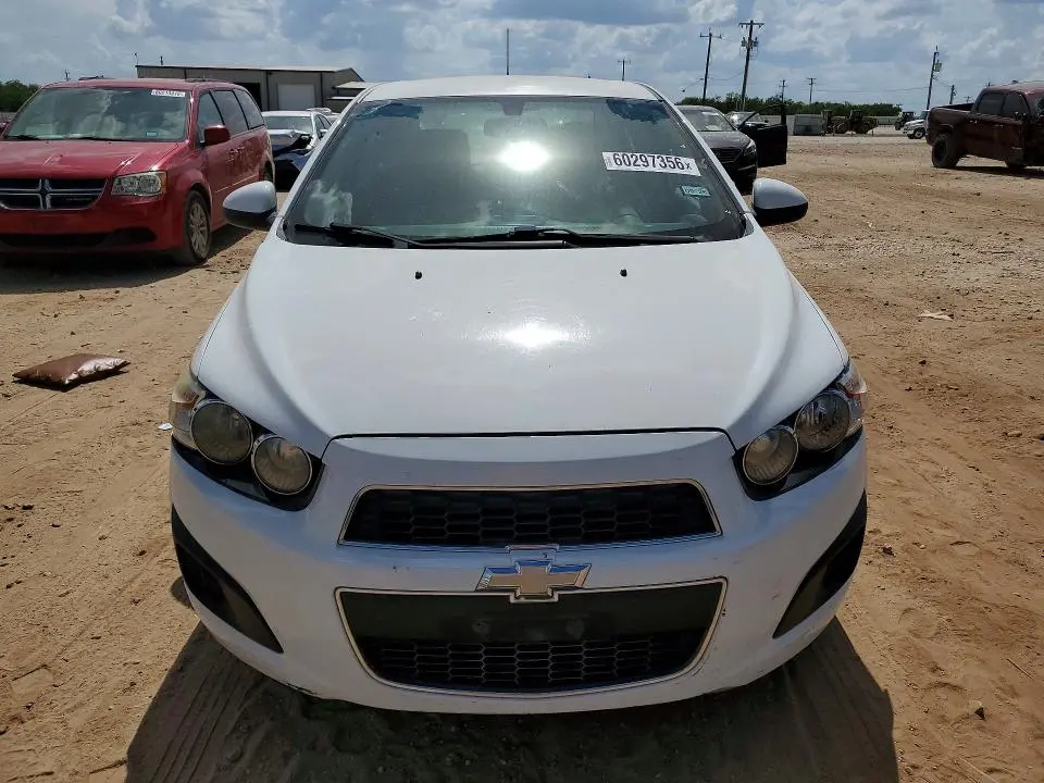 2016 CHEVROLET SONIC LT  
