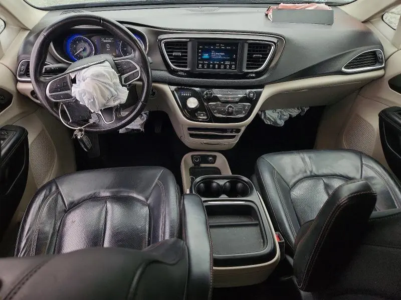 2020 CHRYSLER PACIFICA TOURING L  