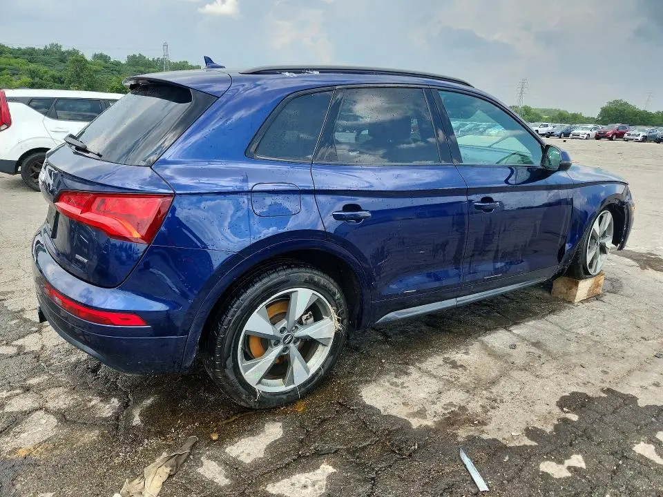 2020 AUDI Q5 PREMIUM  