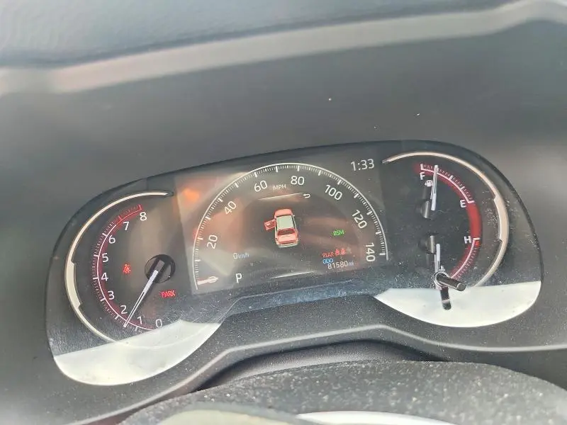 2023 TOYOTA RAV4 XLE  