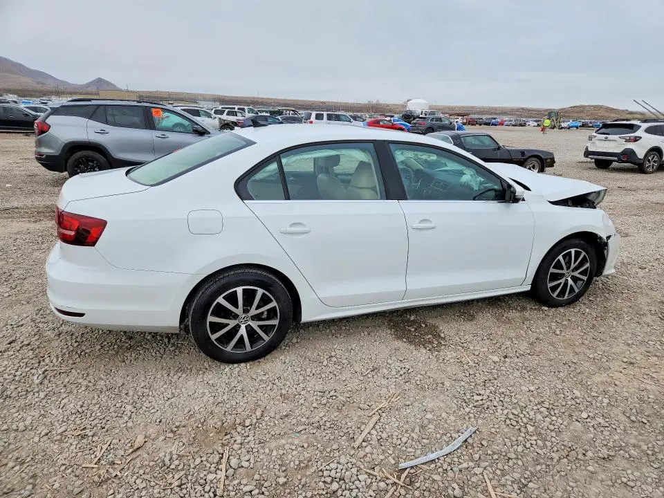 2017 VOLKSWAGEN JETTA SE  