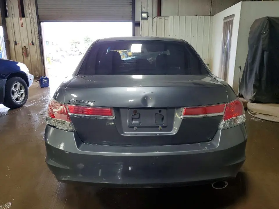 2012 HONDA ACCORD LX  