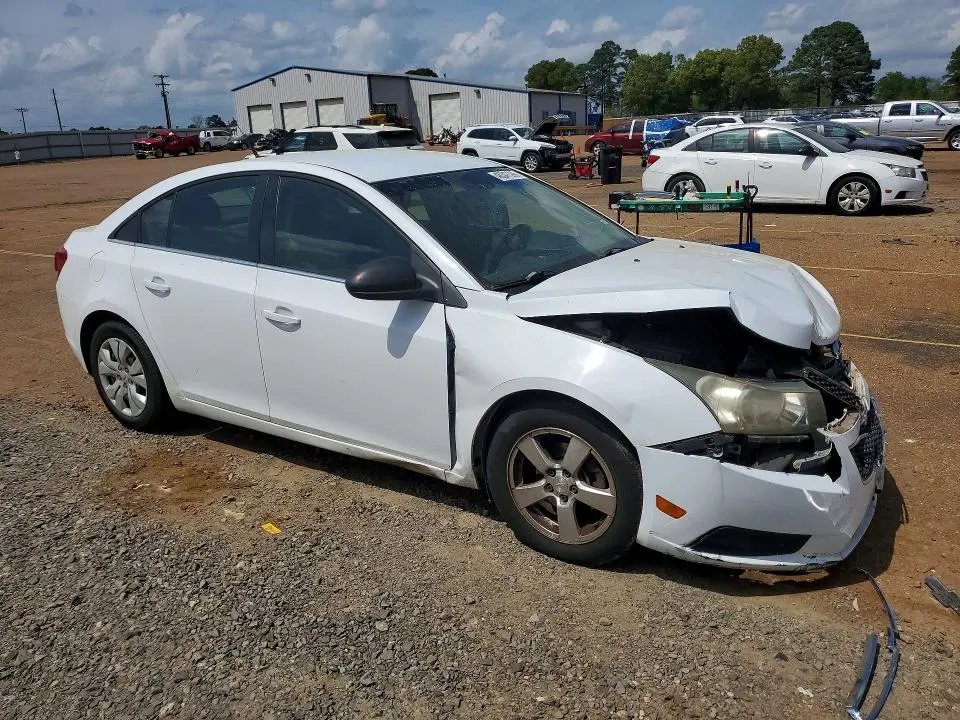 2012 CHEVROLET CRUZE LS  