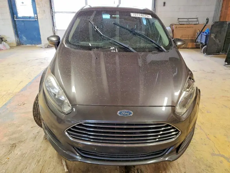 2017 FORD FIESTA SE  