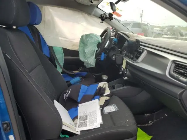 2023 KIA RIO LX  