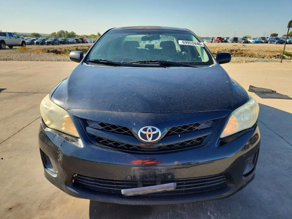 2011 TOYOTA COROLLA LE  