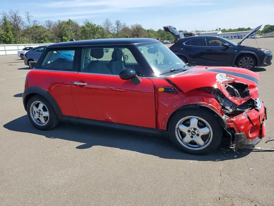 2011 MINI COOPER BASE  
