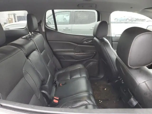 2017 GMC ACADIA SLT-2  