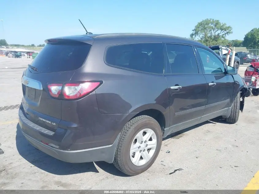 2014 CHEVROLET TRAVERSE LS