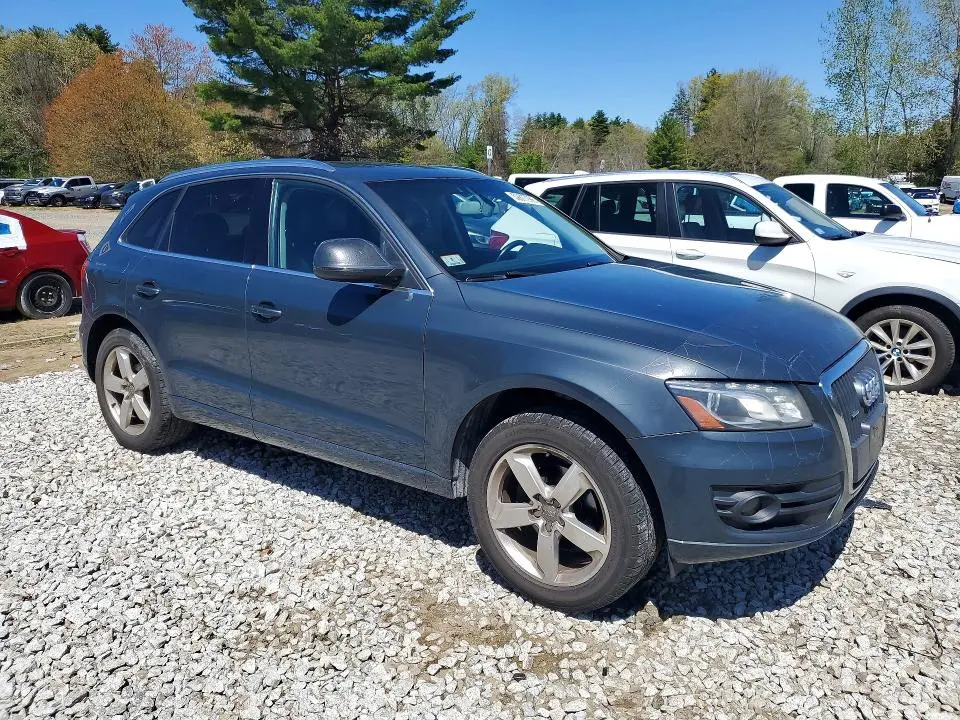 2011 AUDI Q5 PREMIUM PLUS  