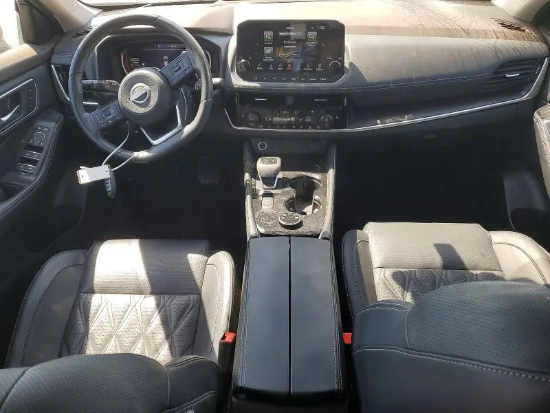 2022 NISSAN ROGUE PLATINUM  