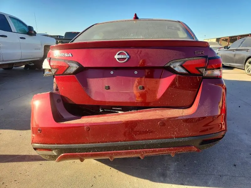 2024 NISSAN VERSA SR  