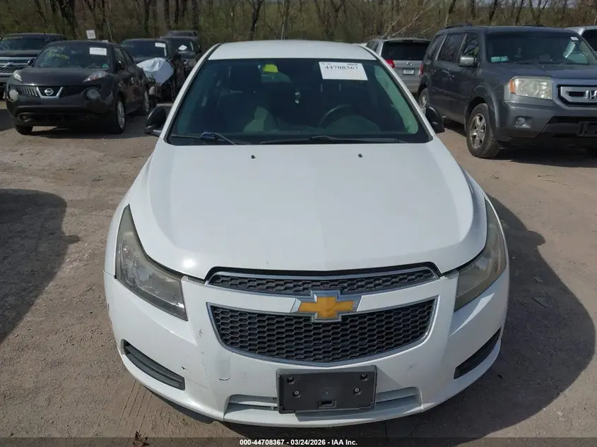 2014 CHEVROLET CRUZE LS AUTO