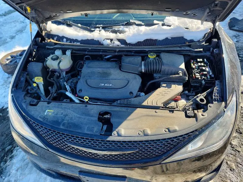 2019 CHRYSLER PACIFICA TOURING L PLUS  