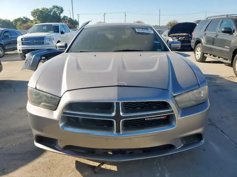 2014 DODGE CHARGER SE  
