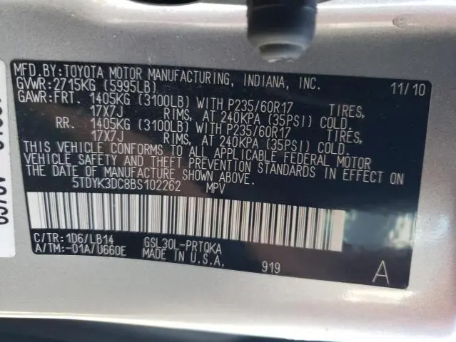 2011 TOYOTA SIENNA XLE