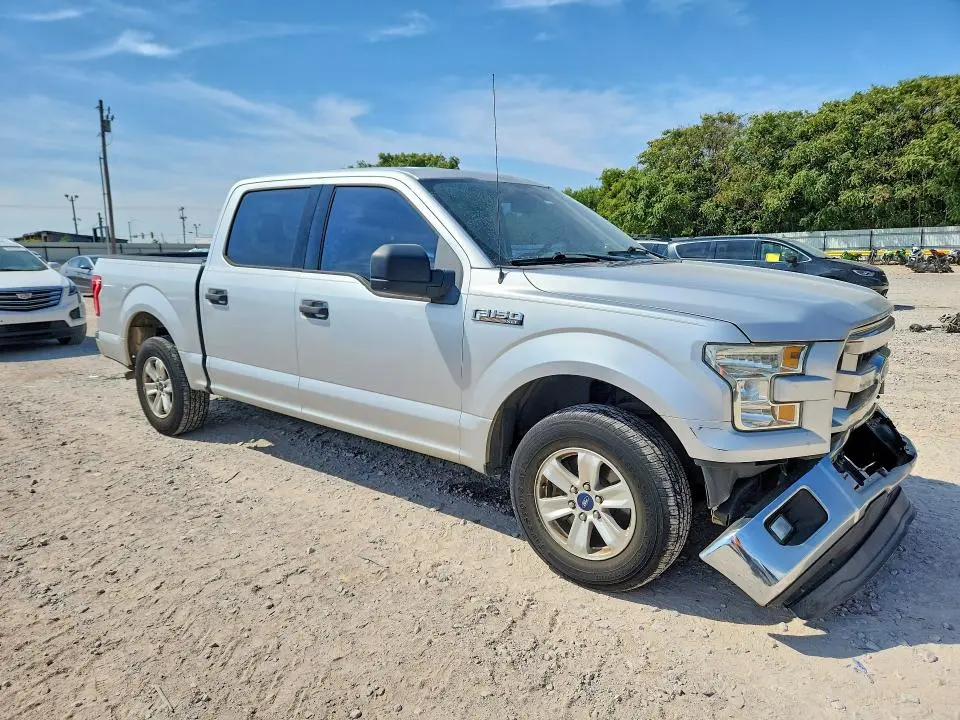 2015 FORD F150 SUPERCREW  