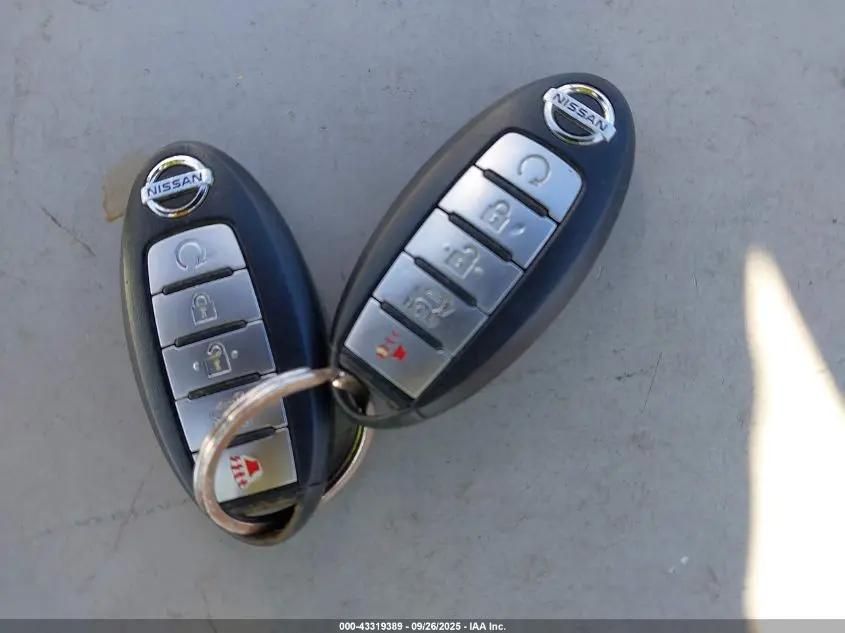 2014 NISSAN PATHFINDER SL