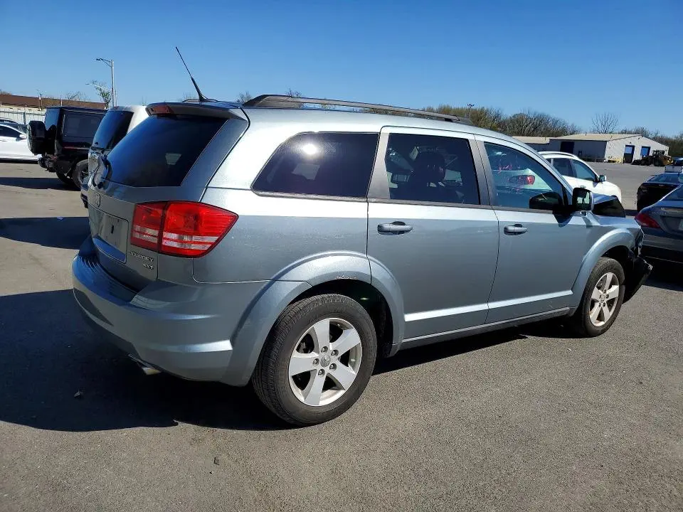 2010 DODGE JOURNEY SXT  
