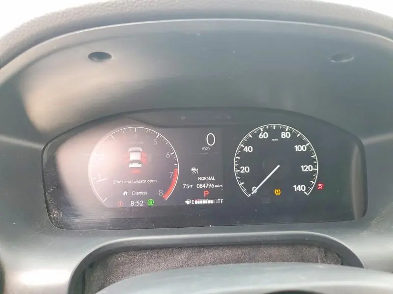 2023 HONDA HR-V LX  