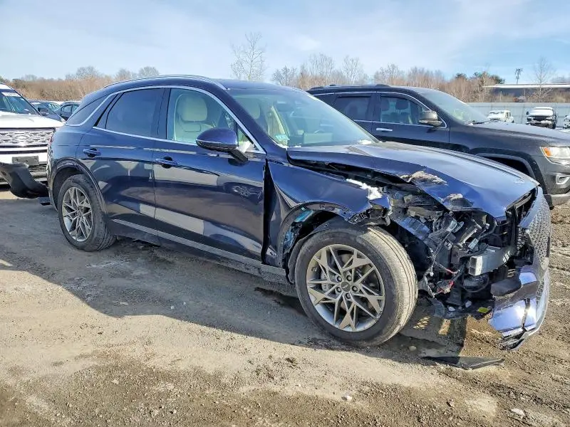 2025 GENESIS GV70 BASE  