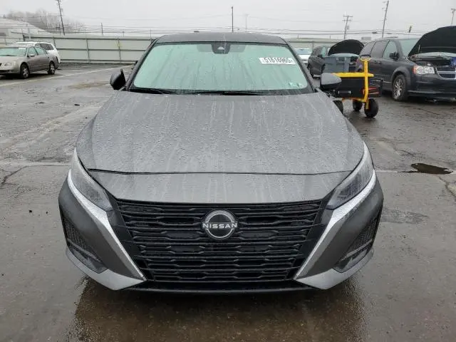 2023 NISSAN ALTIMA SV  