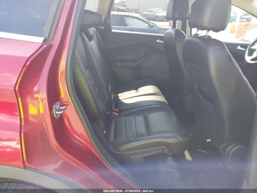 2015 FORD ESCAPE SE