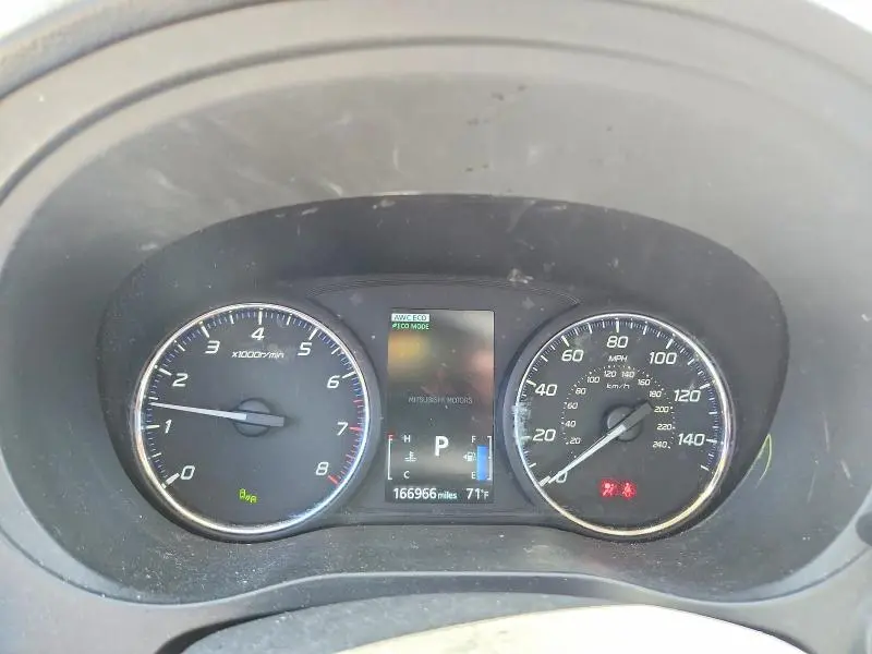 2019 MITSUBISHI OUTLANDER SE  