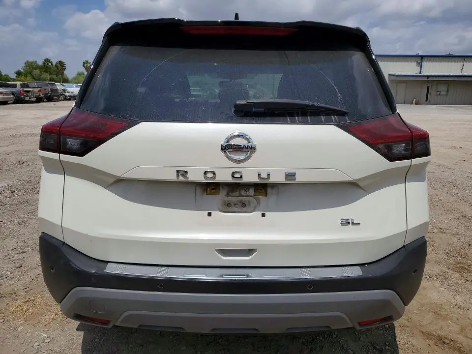 2021 NISSAN ROGUE SL  