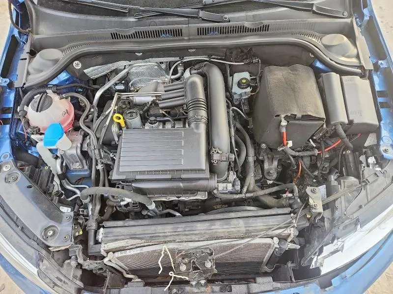 2016 VOLKSWAGEN JETTA SE  