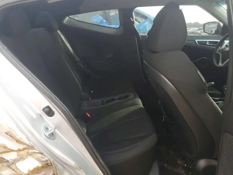 2013 HYUNDAI VELOSTER   