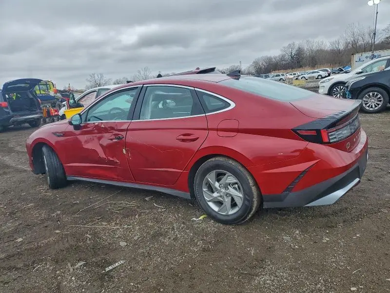 2025 HYUNDAI SONATA SE  