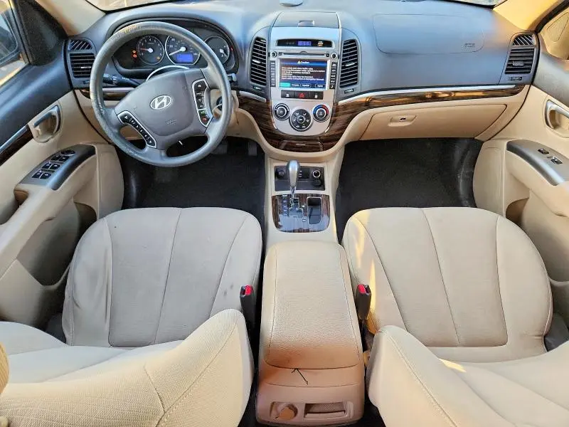 2010 HYUNDAI SANTA FE GLS  