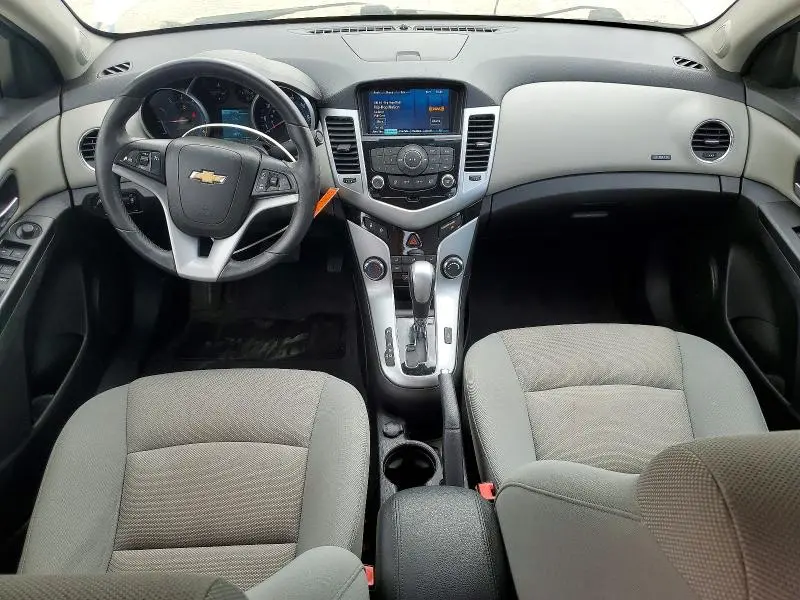 2013 CHEVROLET CRUZE LT  