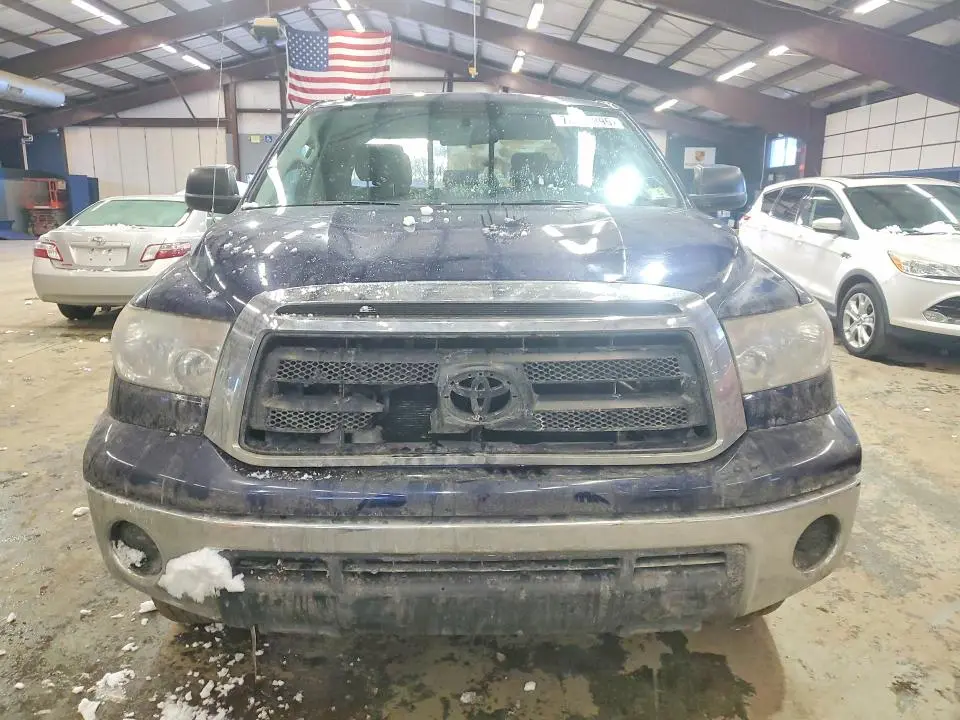 2011 TOYOTA TUNDRA GRADE  