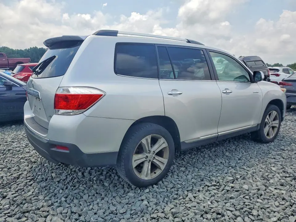 2012 TOYOTA HIGHLANDER LIMITED  