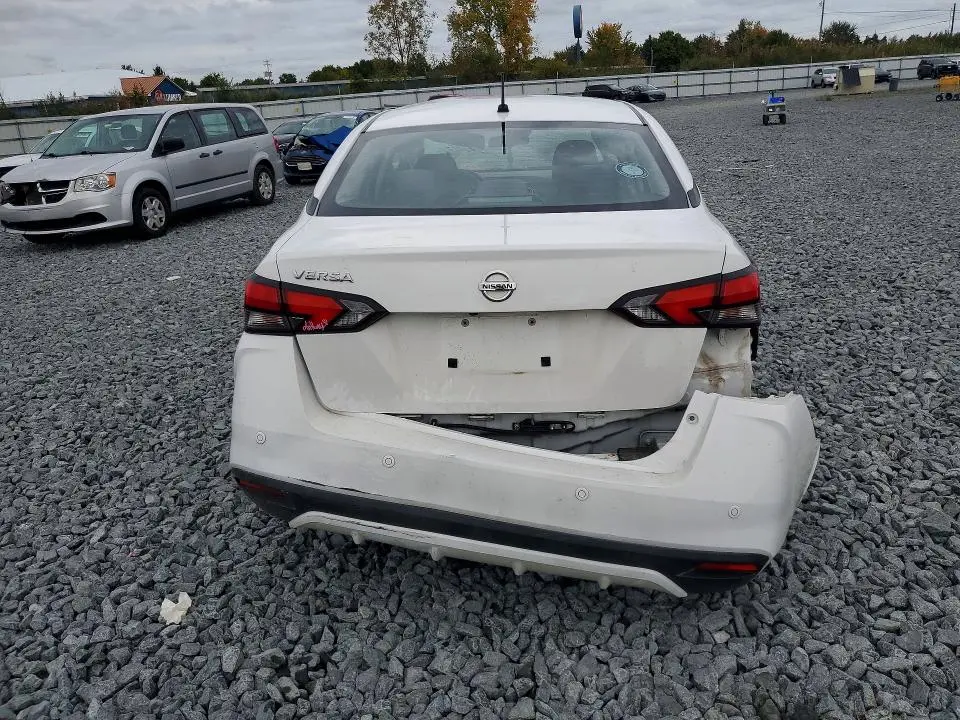 2020 NISSAN VERSA S  